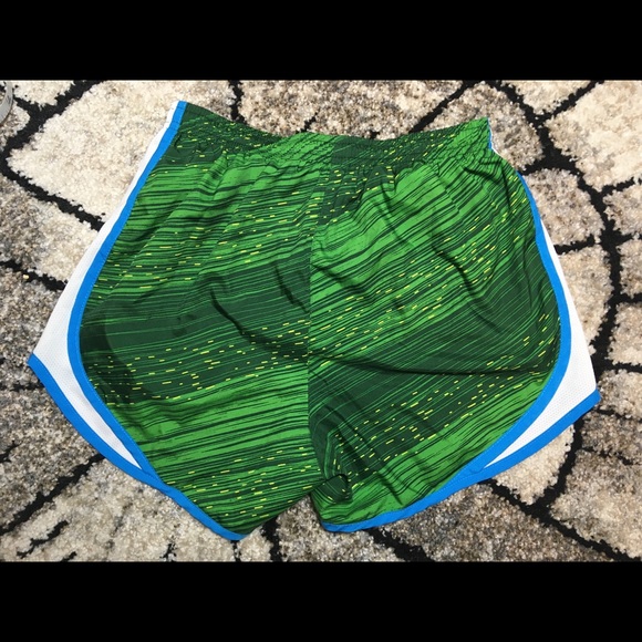 Dri-Fit Nike Shorts - Picture 5 of 8